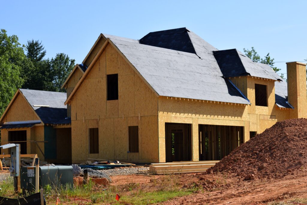 Top Mistakes to Avoid When Building Spec Homes: builderfinance.com Advice
